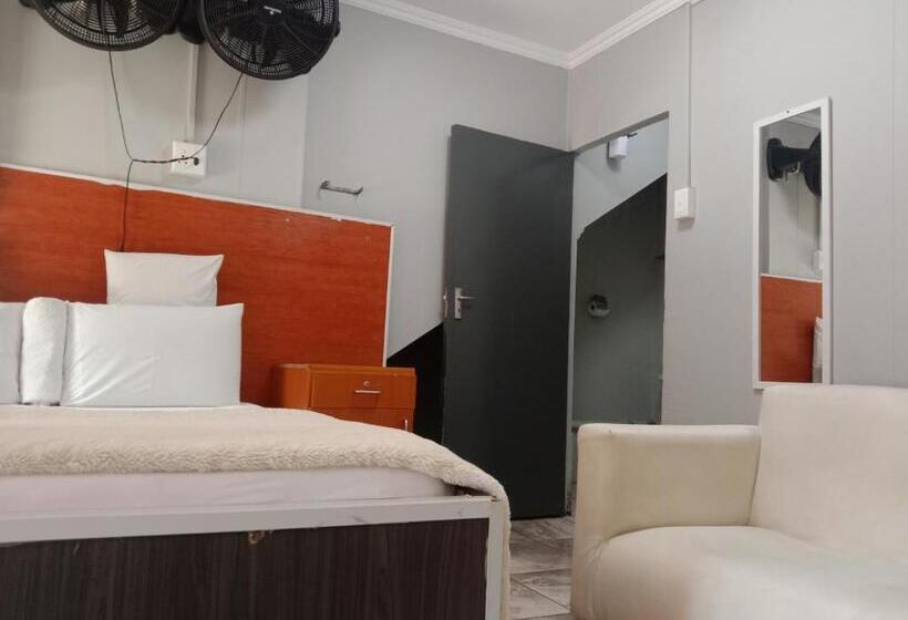 بنسيون Silent Night Guest House Sunnyside Pretoria