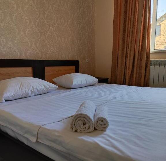 بنسيون Sirik S