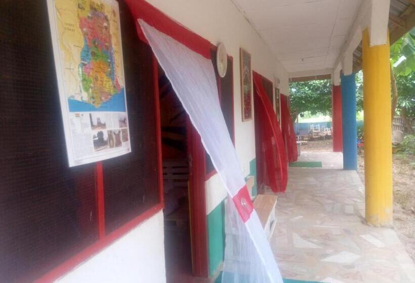 بنسيون Spanish Cottage Home Lodge