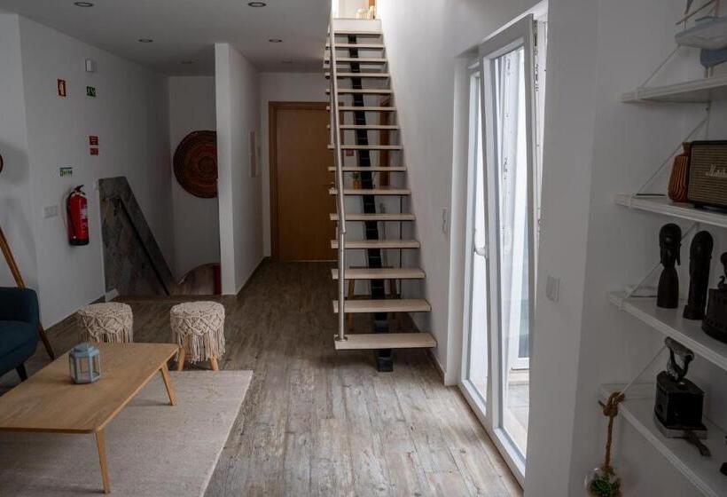 膳宿费 Tavira Nomad Guesthouse