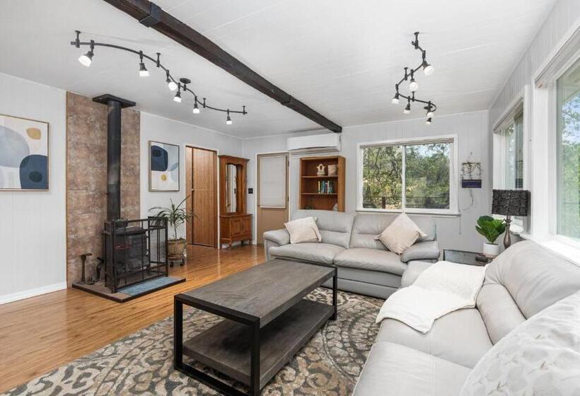 بنسيون Views, Hot Tub, Outdoor Shower, 15m From Sequoia