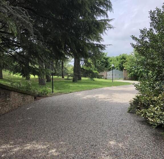 ペンション Villa Moglietta Host In Langhe