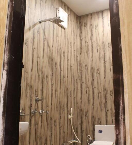 منتجع Wildhawk Adventure Near Delhi Ncr