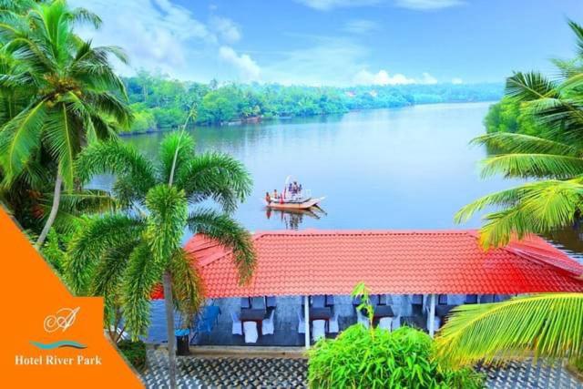 River Park Hotel   Hikkaduwa