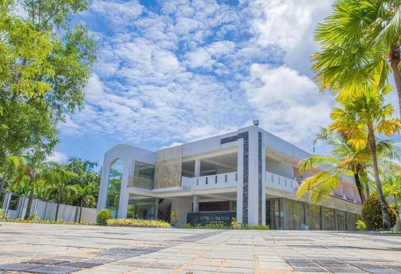 River Park Hotel   Hikkaduwa