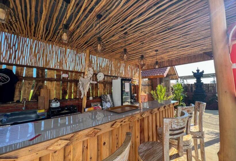 منتجع Melasti Mountain Villa, Amed Bali   Agung Room 2