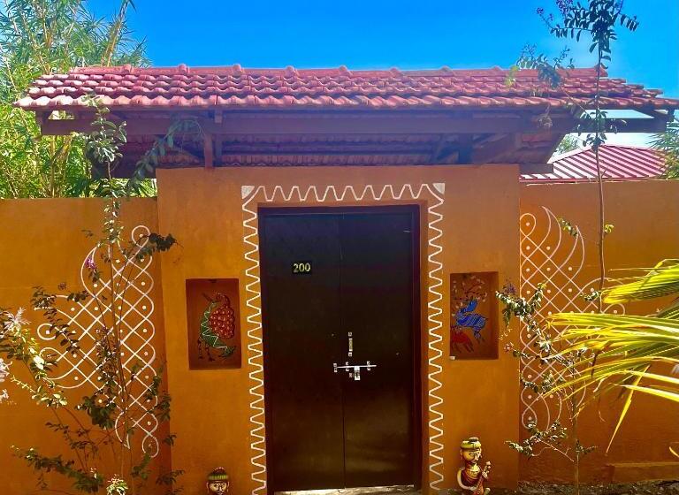 Saiprasad Tiger Resort