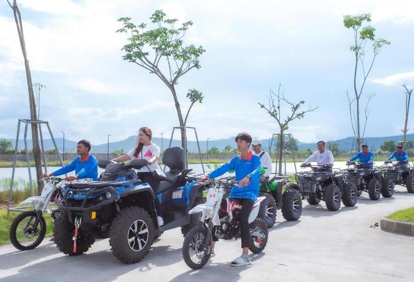 Wonderland Suites And Resort