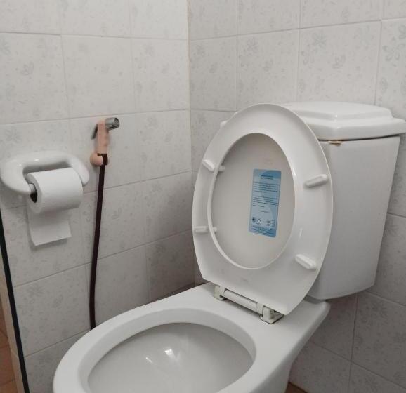 ซิตี้ แม่นชั่น