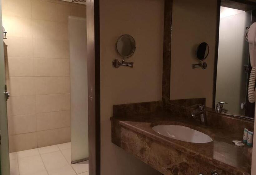 فندق تحسين العزيزية Tahseen Azizia