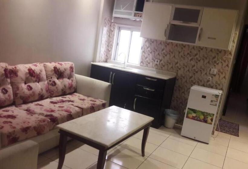 كوتاج المفروشة