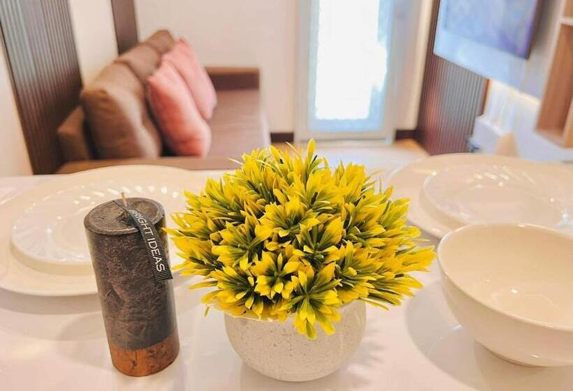 فندق صغير Aj’s Cozy Condo Davao