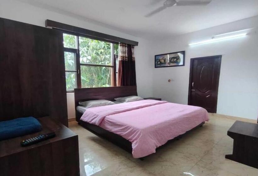 فندق صغير Park Homestay