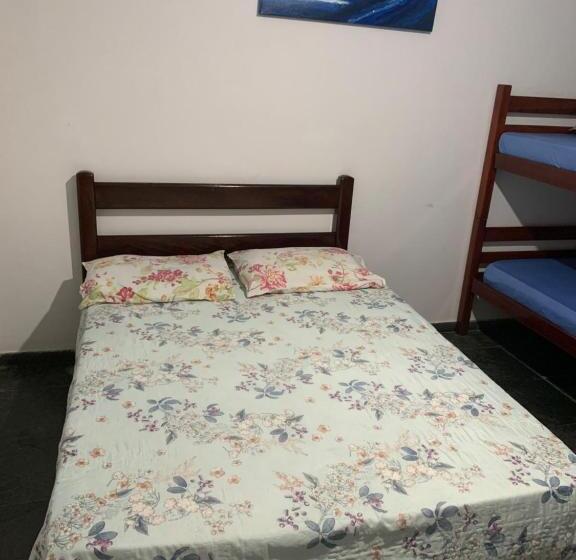 הוסטל Pousada Yhwh