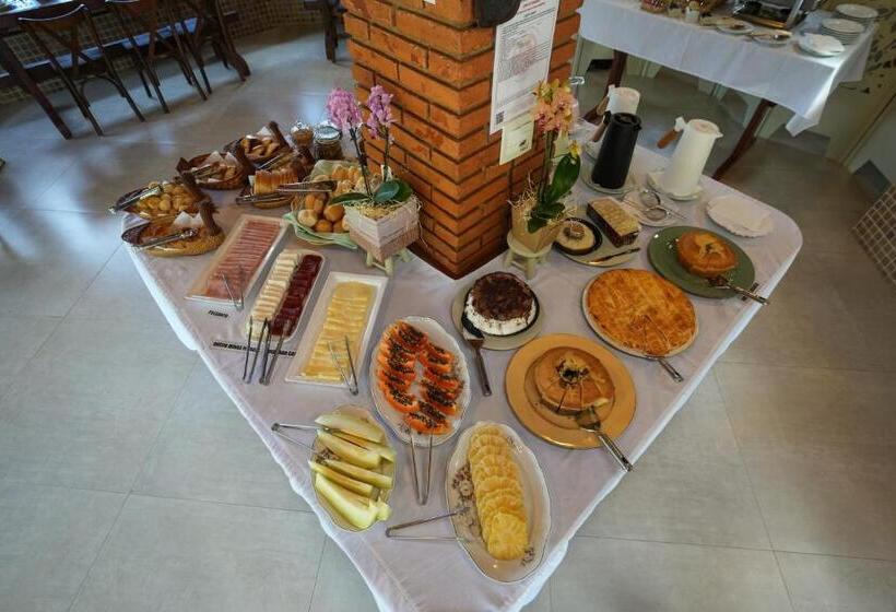 호스텔 Vida Boa Pousada