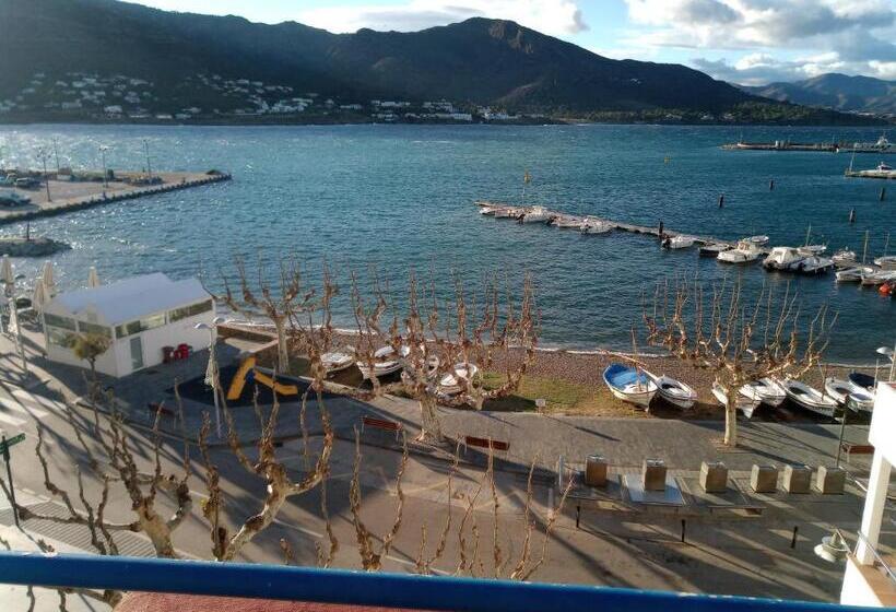 Artmony Piso Centro Del Pueblo Vista Frente Al Mar Appartement Plein Centre En Front De Mer