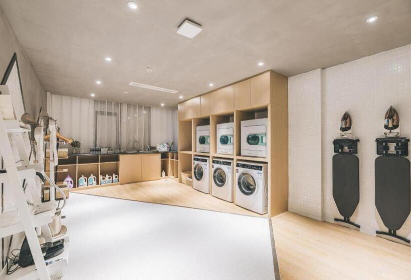 Atour Hotel Shanghai Pudong Jinqiao