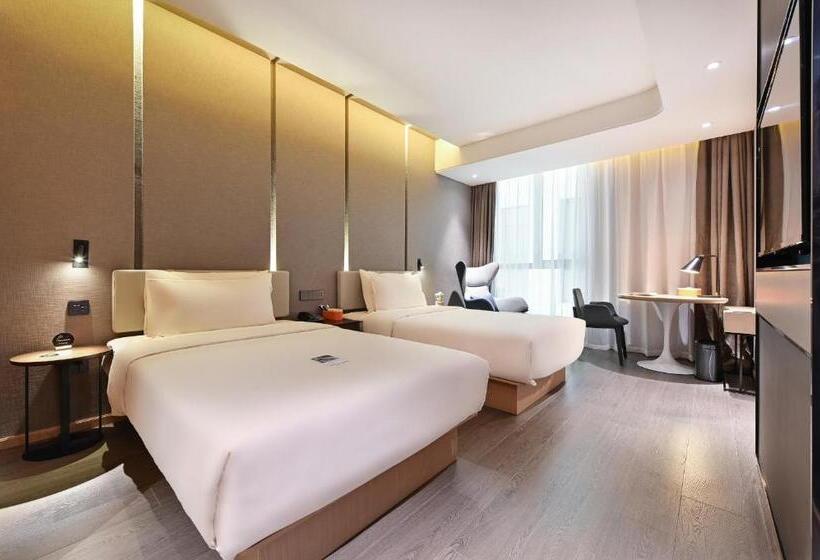 Atour Hotel Tianjin Eye