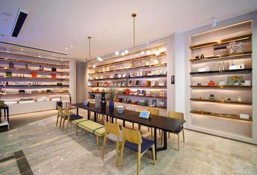 Atour Hotel Gangding Metro Station Taikoo Hui Tianhe Guangzhou Free Shuttle Bus Service Between