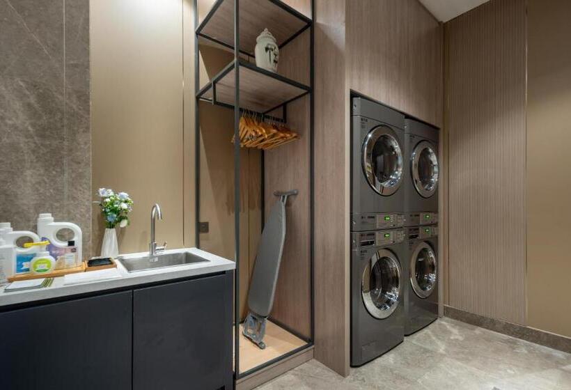 Atour X Hotel Shanghai Lujiazui Binjiang Avenue