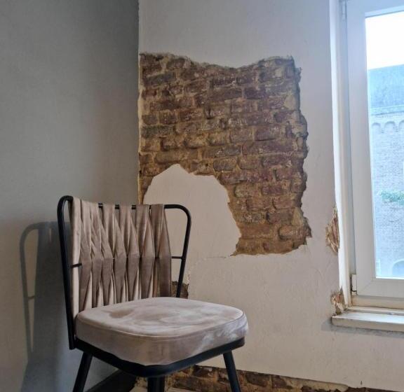 B&b  T Kloaster Kamer De Fabriek