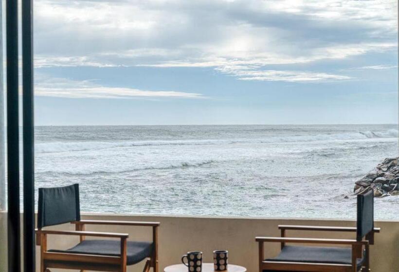 Bed and Breakfast Abode By The Beach