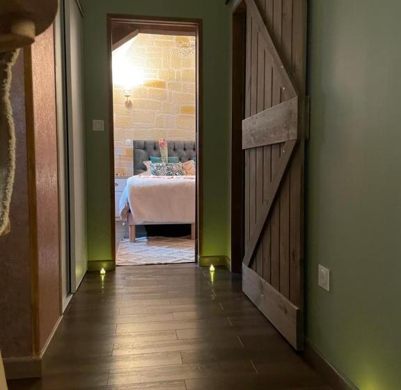 مبيت وإفطار Grande Chambre Confortable