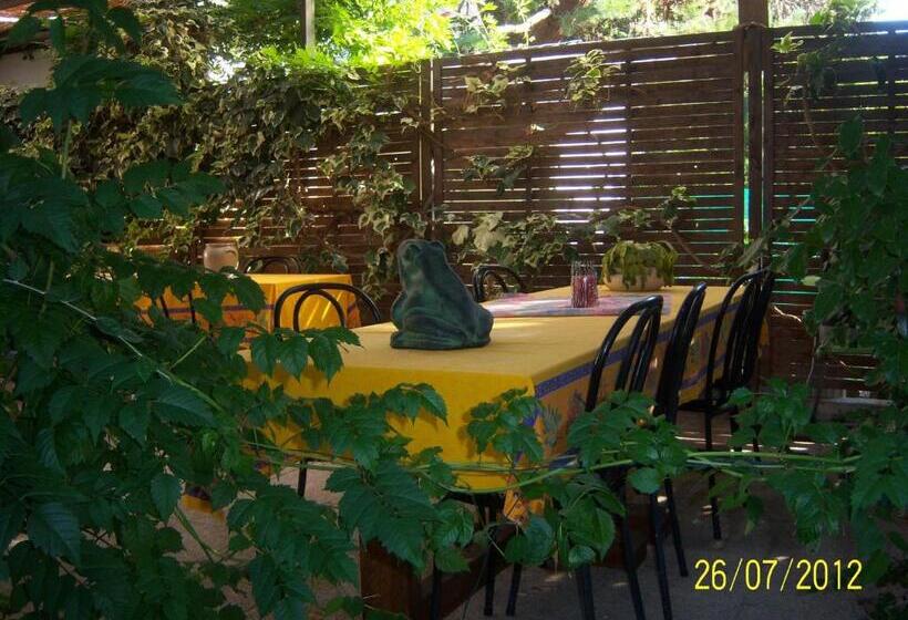 مبيت وإفطار Chambres D Hôtes Andrea