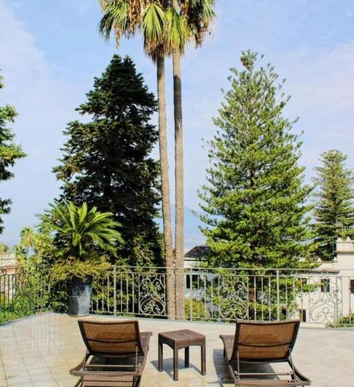 Bed and Breakfast Golden Rooms