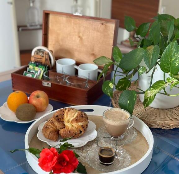 Bed and Breakfast Golden Rooms