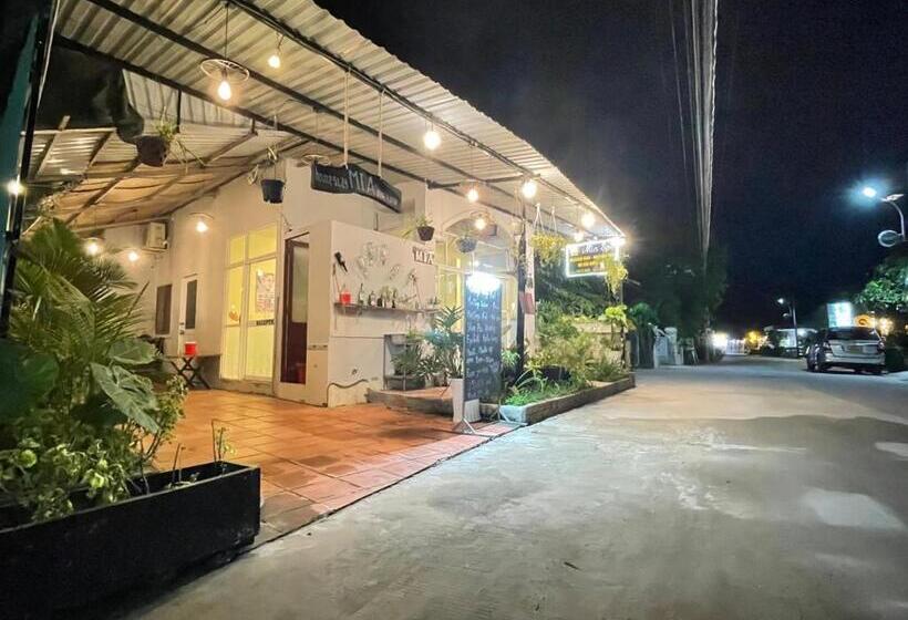 تختخواب و صبحانه Homestay Phú Quốc Diệu Nhàn