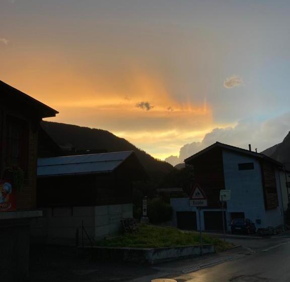 住宿加早餐  La Petite Auberge