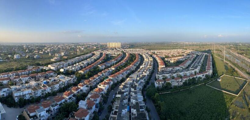 Bed and Breakfast Serene Stay India