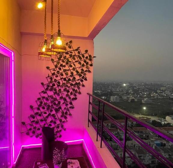 Bed and Breakfast Serene Stay India