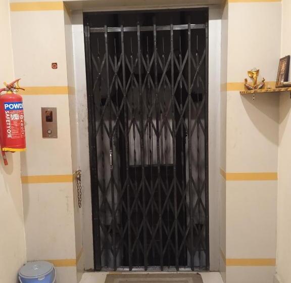 צימר The Royal Inn