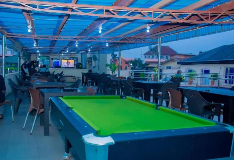 Harritom Hotel & Pool