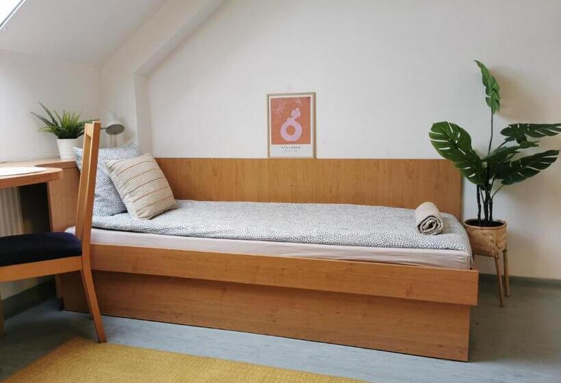 Híd Ifjúsági Szálló