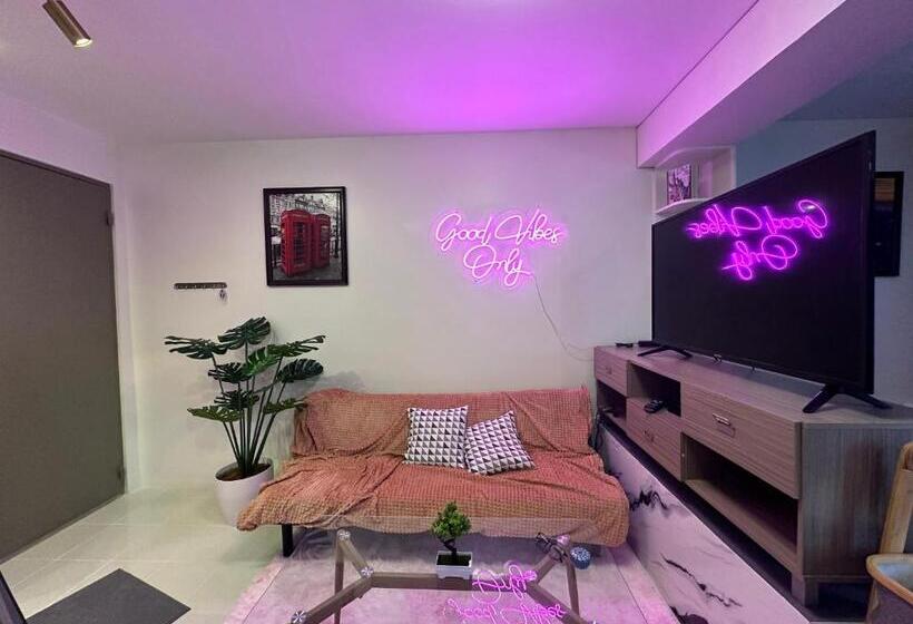 Hm Cozy Place Beside Enchanted Kingdom