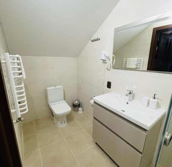 هتل готель бережани