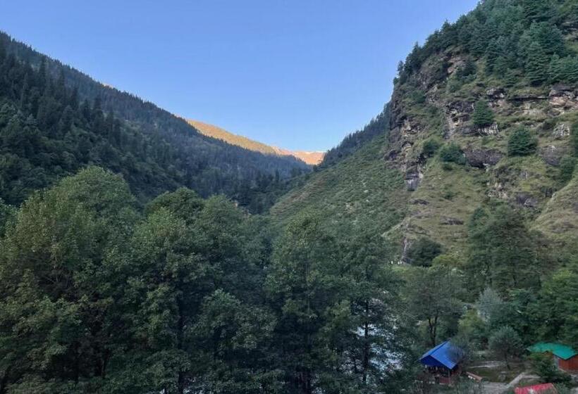 فندق Alooma Cafe And Homestay