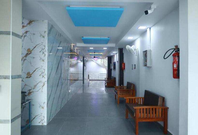 호텔 Ananda Residency