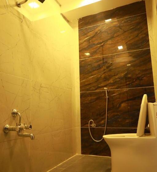 호텔 Ananda Residency