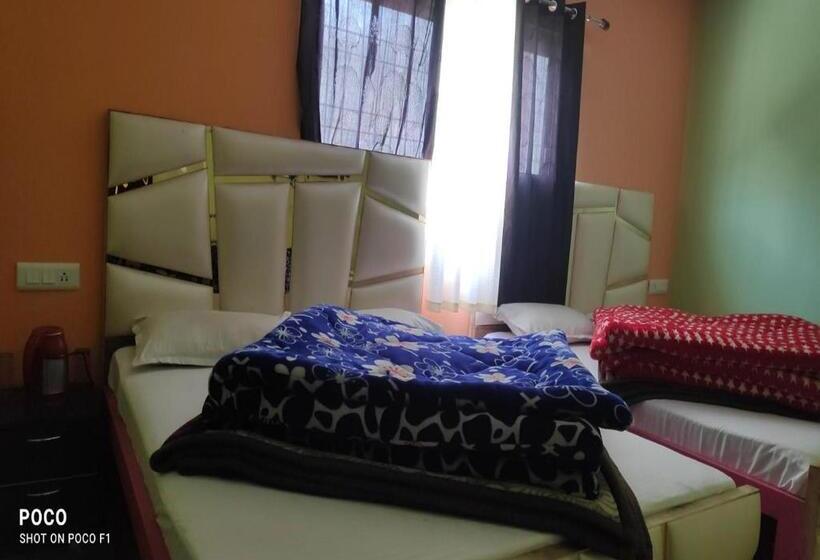 호텔 Brahma Kamal Cottage   Ransi