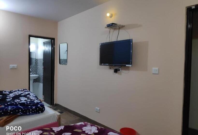 호텔 Brahma Kamal Cottage   Ransi