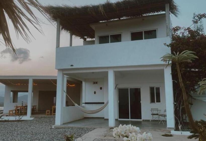 فندق Bungalows Punta Conejo