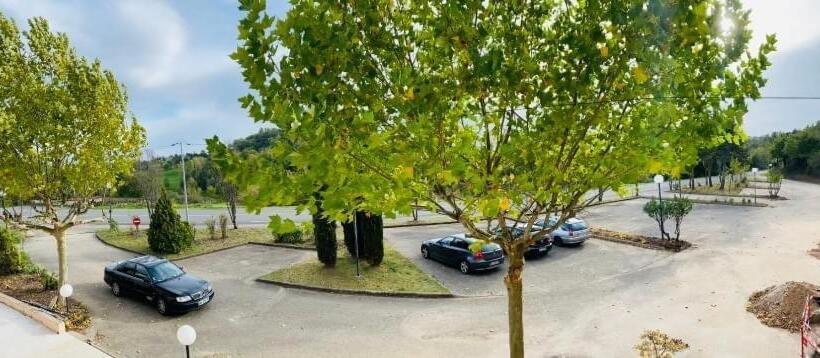 호텔 Comme Chez Soi