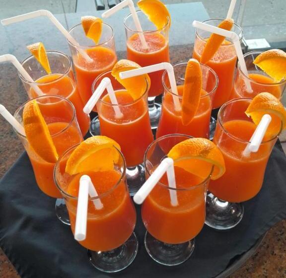 호텔 Corundum Breeze Negombo