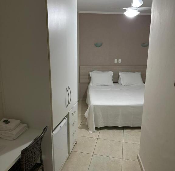 カプセルホテル Pousada Mineira