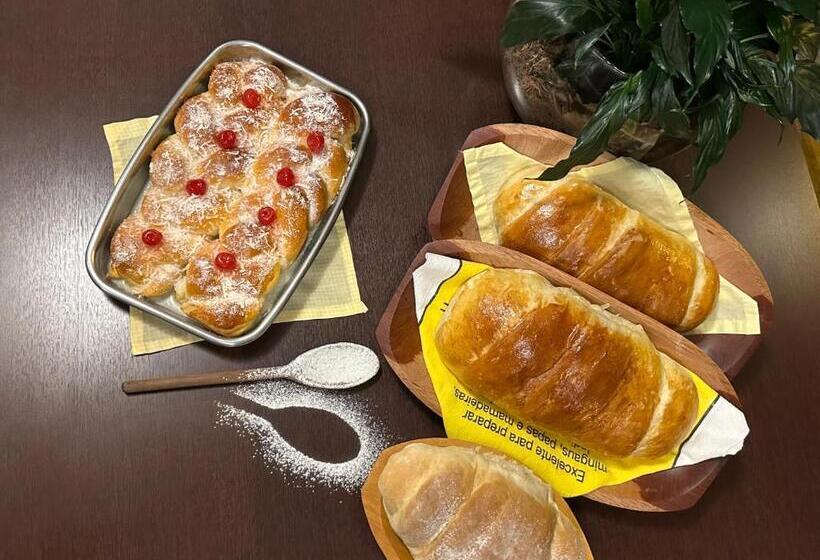 カプセルホテル Pousada Mineira