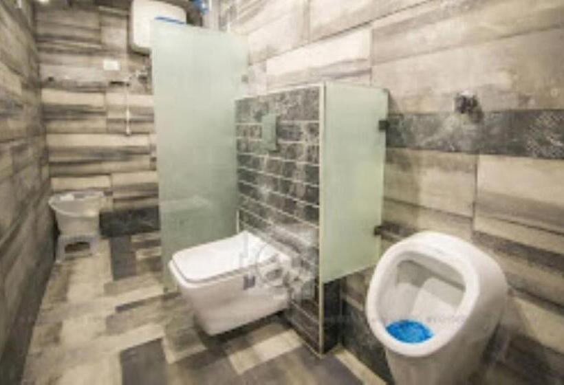 فندق Dalhouse Valley Banikhet